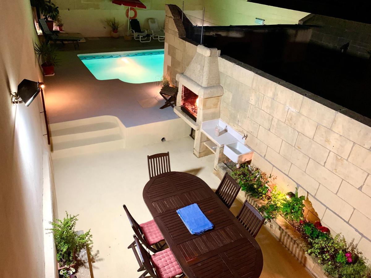 Villa Family & Private Pool Very Good 8 Mgarr